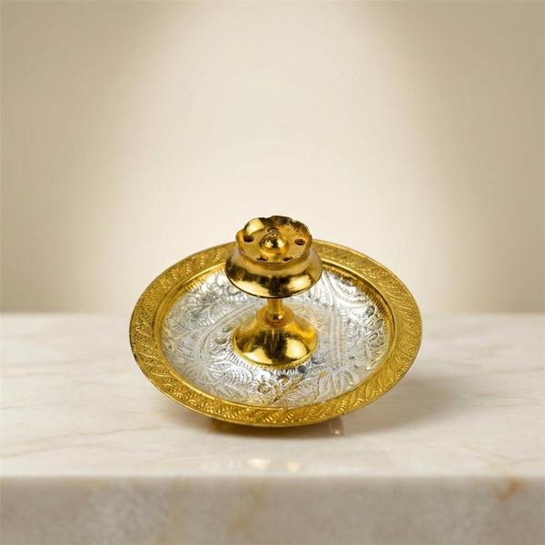 Decorative Aluminium Pooja Thali Set Silver Coated with Complete Puja Essentials for Mandir