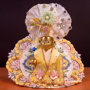 Handmade Bal Gopal Dress Set with Mukut | Heavy Embroidered Laddu Gopal Poshak for Janmashtami, Puja and Temple Shringar 6 inch